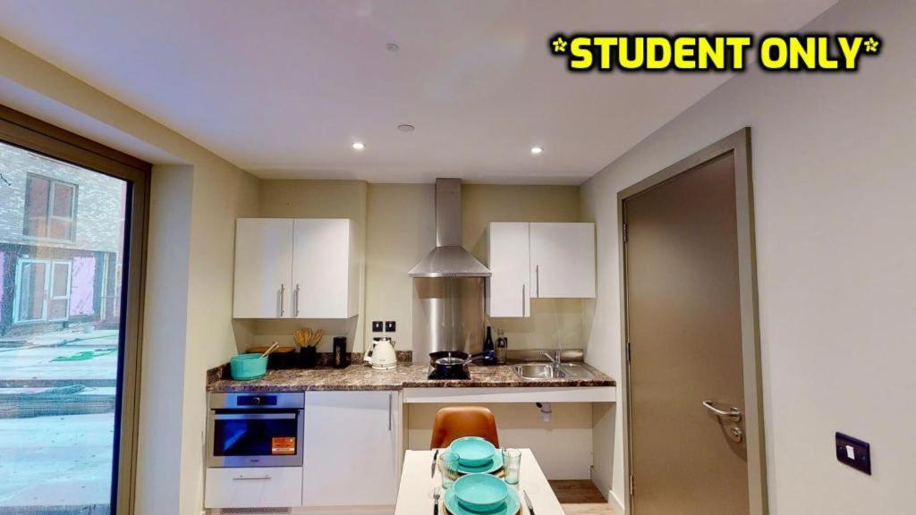 Zeni Apartment
